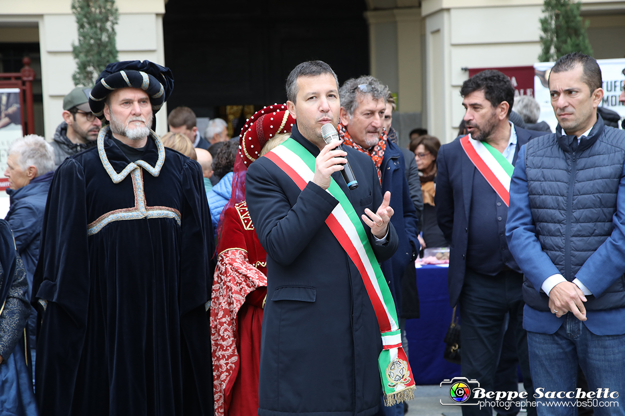 VBS_6733 - Fiera dei Santi - 12.ma Fiera Nazionale del Tartufo.jpg